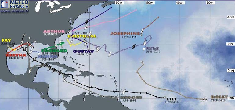 Cliquer sur le pr&eacute;nom du cyclone qui vous int&eacute;resse